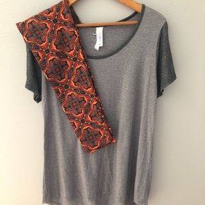 LuLaRoe outfit M Classic Tee & one size le…